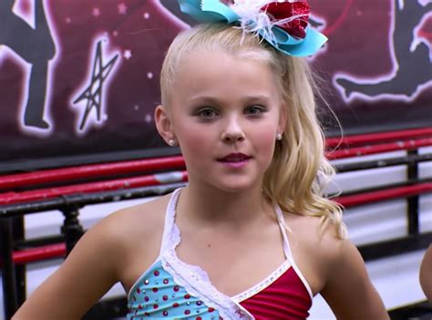 jojo siwa naked|JoJo Siwa Warns Fans of Adult Content and Sexual Themes in。